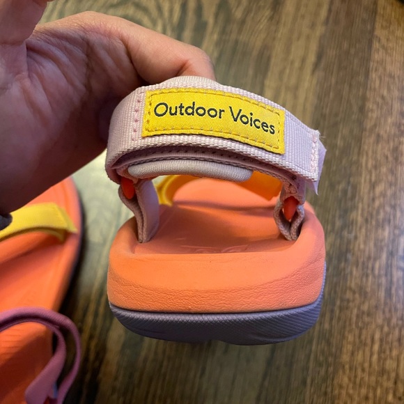 Teva x Outdoor Voices Hurricane XLT2 Sandals - Picture 10 of 14